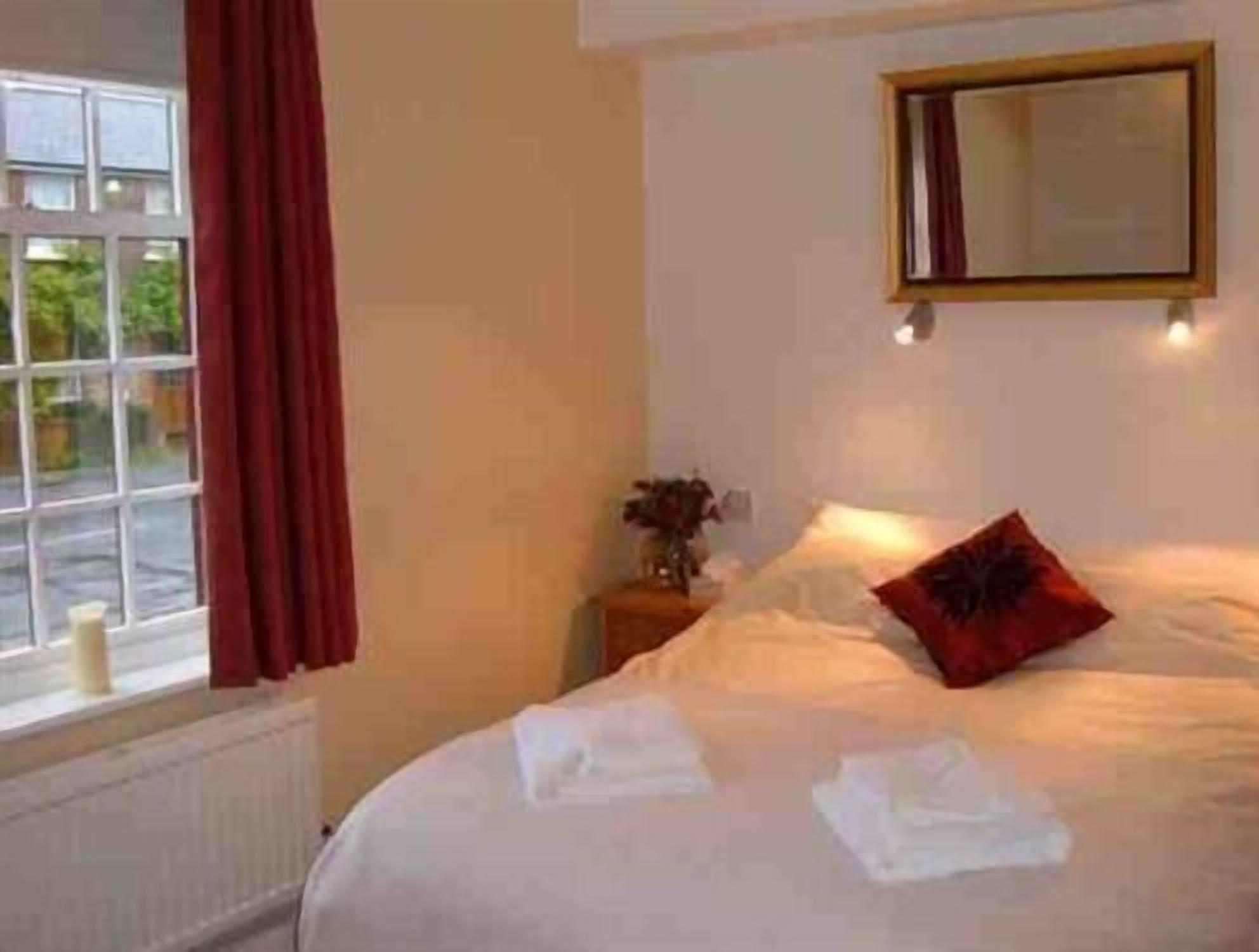 The Wheatsheaf Inn Cuckfield Eksteriør bilde